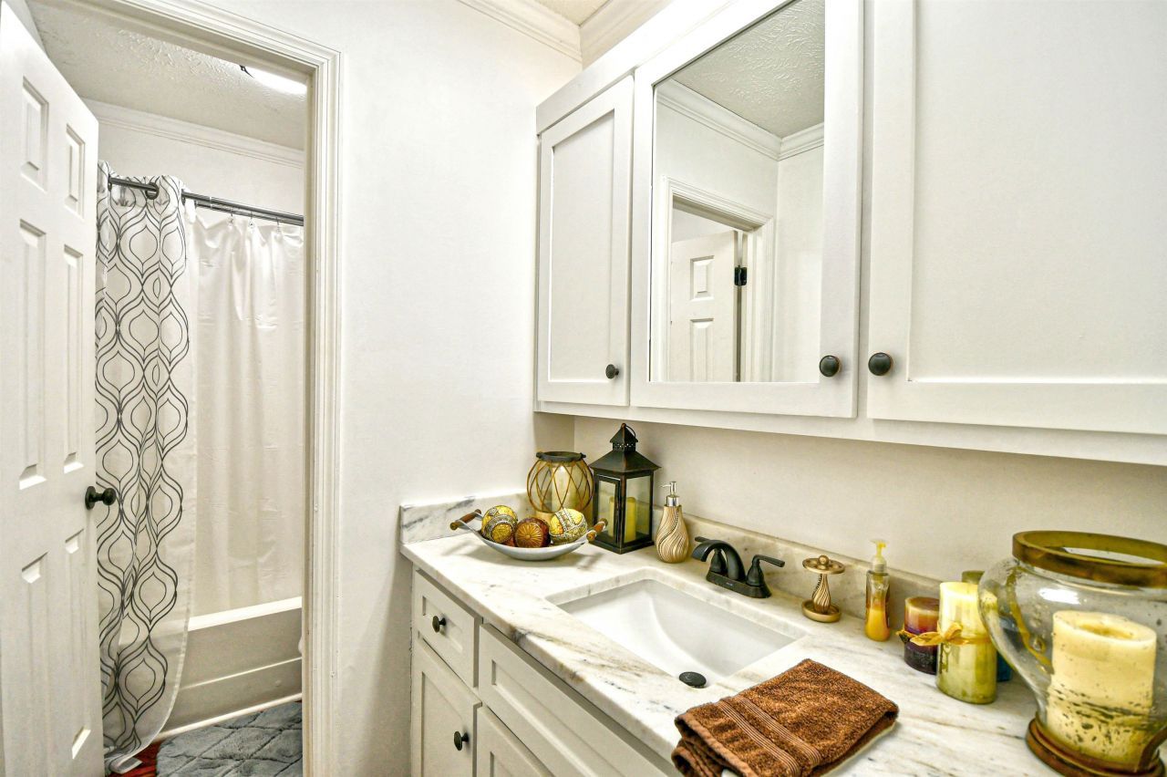 4935 Meadow St. Photo 26