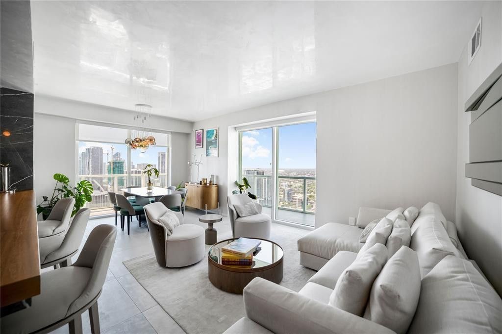 1900 N Bayshore Drive, Unit 4411, Miami, FL 33132 Photo