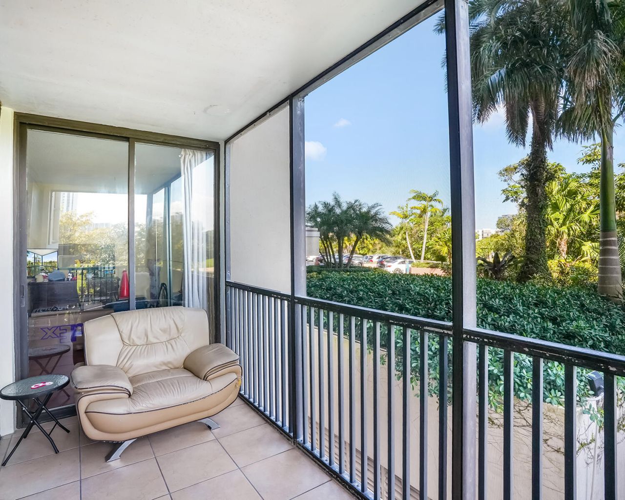 20379 W Country Club Drive, Unit 332, Aventura, FL 33180 Photo