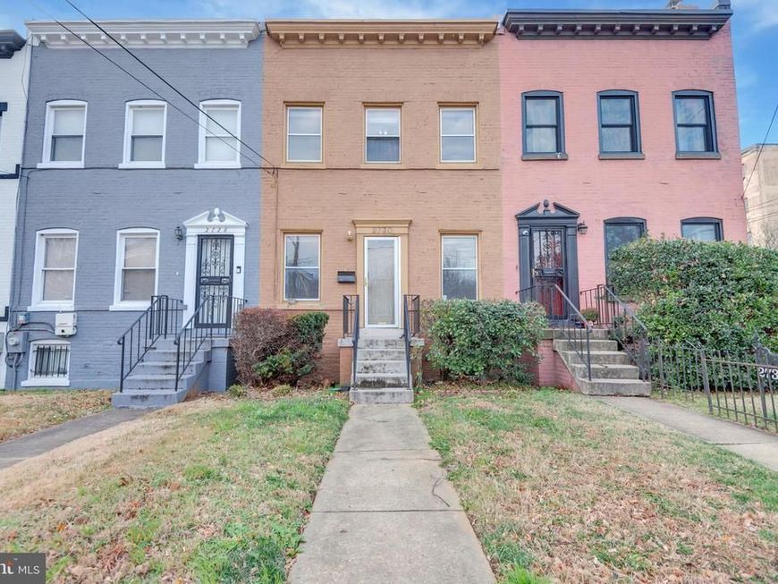 2730 10th Street Ne, Washington, DC 20018 Main Photo
