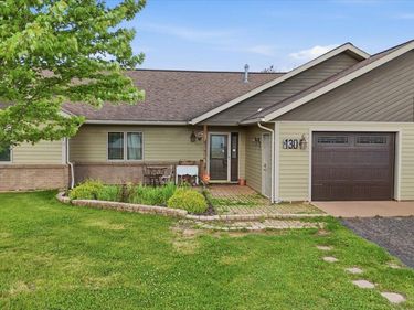 130 5th St, Nashwauk, MN 55769