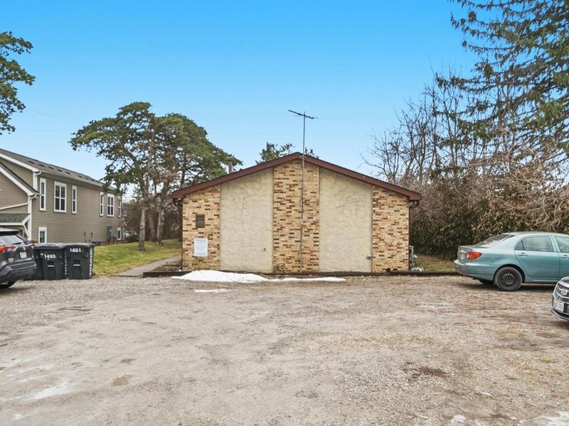 1461-1467 Chesapeake Avenue, Columbus, OH 43212 Photo 2