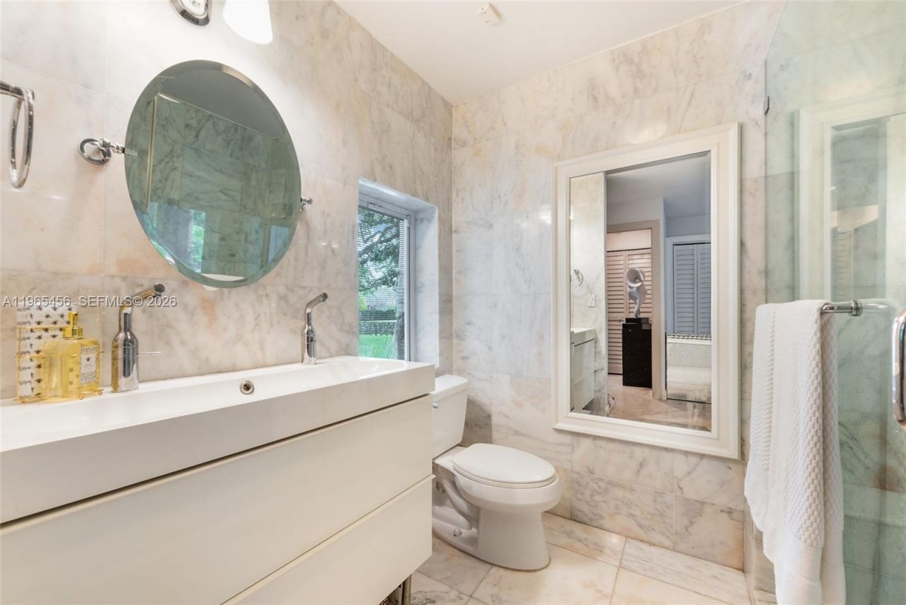 7401 SW 117th St, Pinecrest, FL 33156 Photo