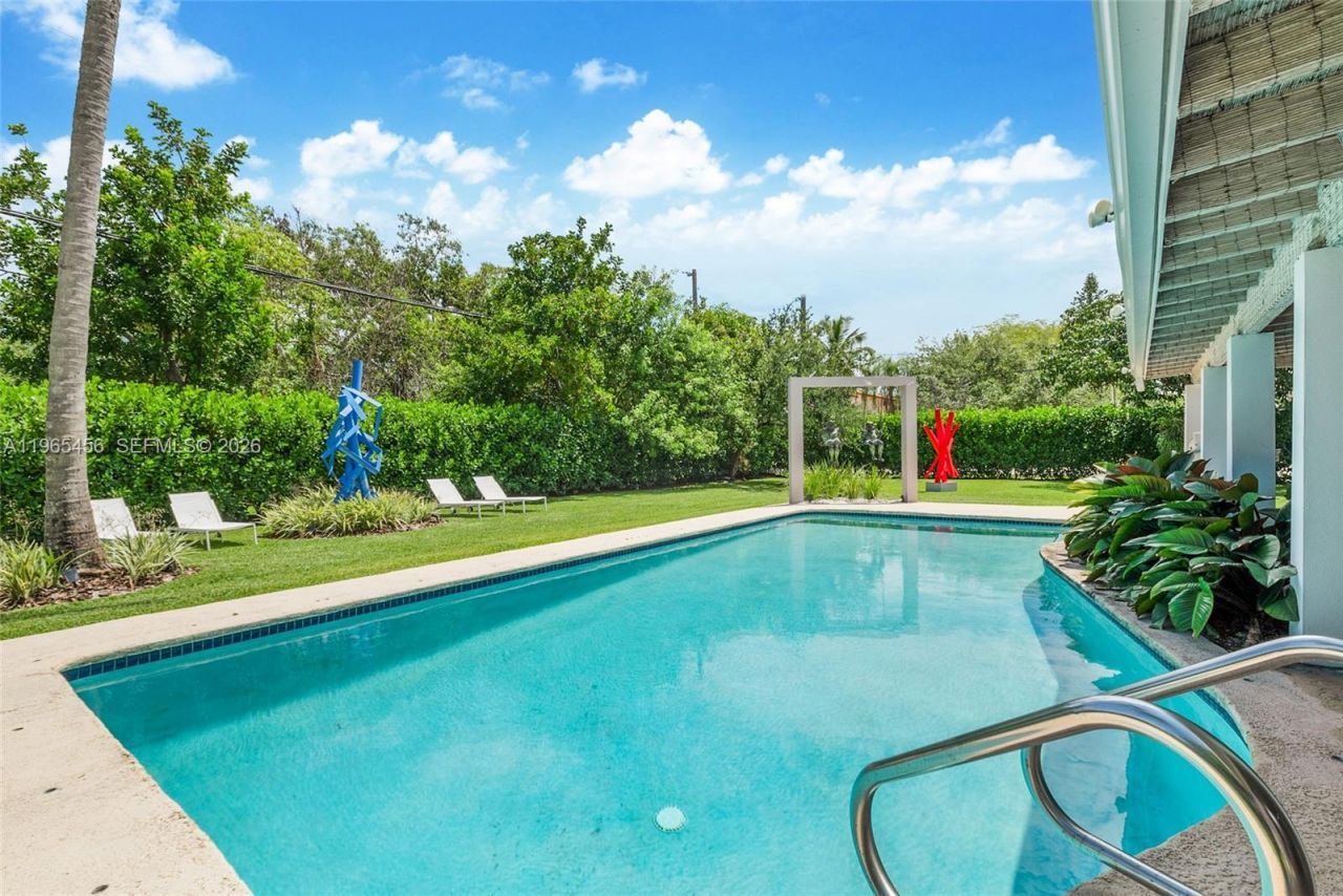 7401 SW 117th St, Pinecrest, FL 33156 Photo