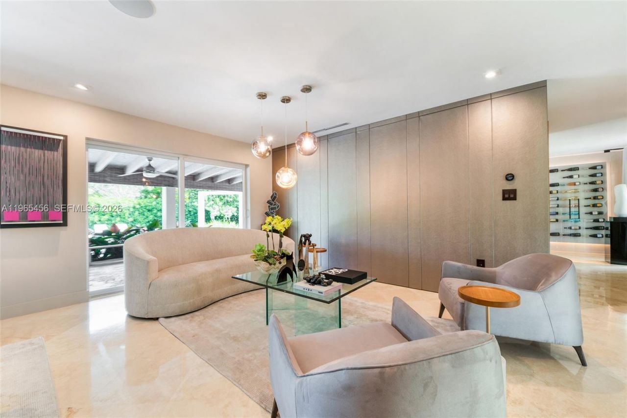 7401 SW 117th St, Pinecrest, FL 33156 Photo