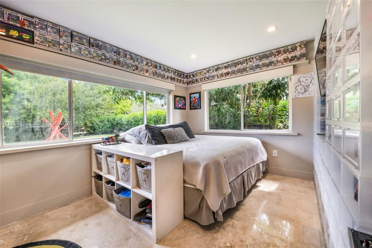 7401 SW 117th St, Pinecrest, FL 33156 Photo