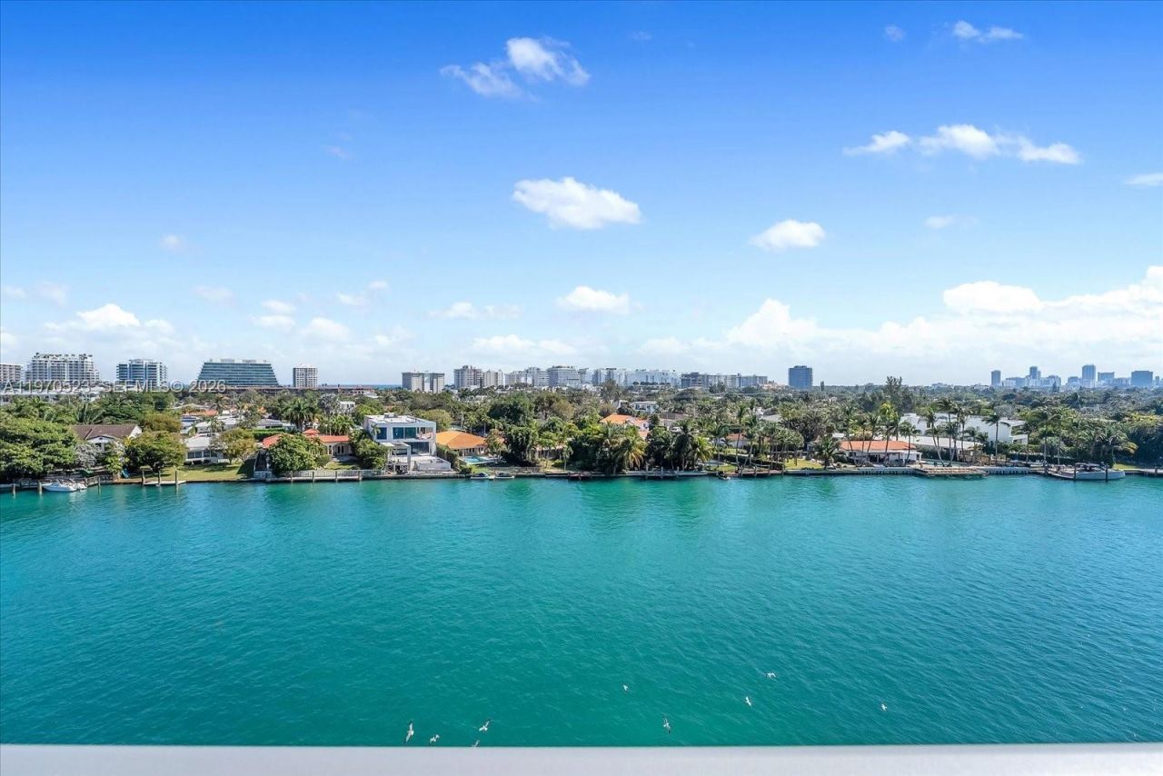 9201 E Bay Harbor Dr, Unit LPH01, Bay Harbor Islands, FL 33154 Photo