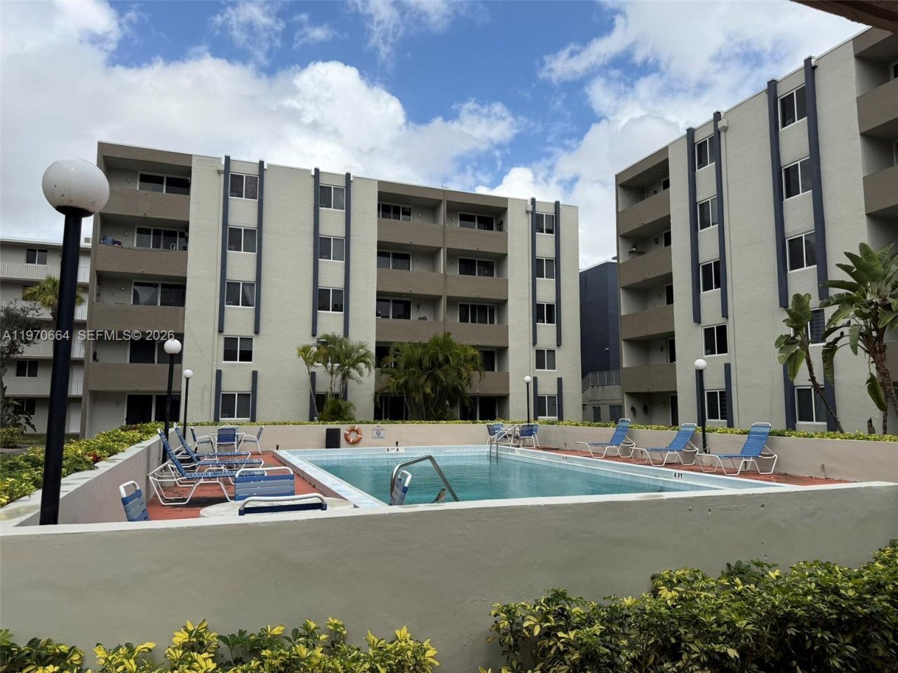 10090 NW 80th Ct , Unit 1206, Hialeah Gardens, FL 33016 Photo