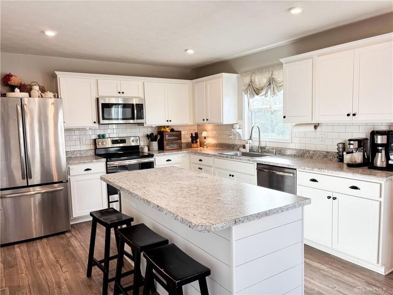 1254 Prem Place, Xenia, OH 45385 Photo 3