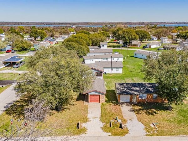 1852 Coral Road, Pelican Bay, TX 76020