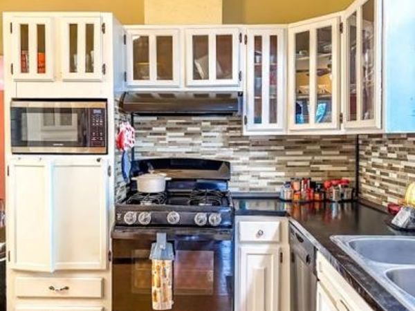 200 S 3rd Street, Wortham, TX 76693