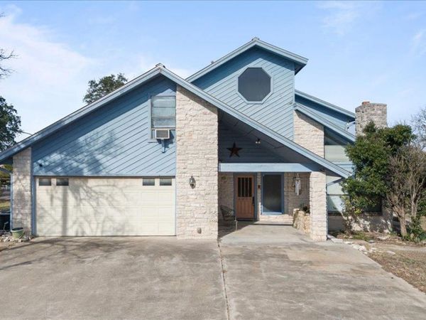 280 Cole DR, Liberty Hill, TX 78642