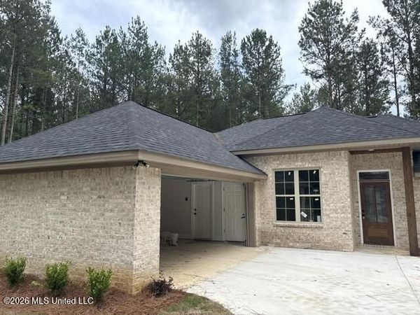 594 Mt Zion Road, Wesson, MS 39191