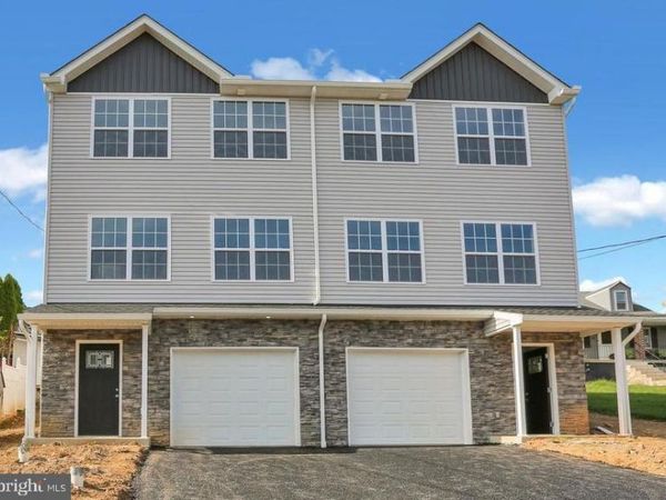 46 ROSALIES WAY, TEMPLE, PA 19560