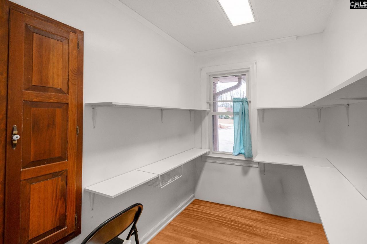 304 West Street  Photo 11