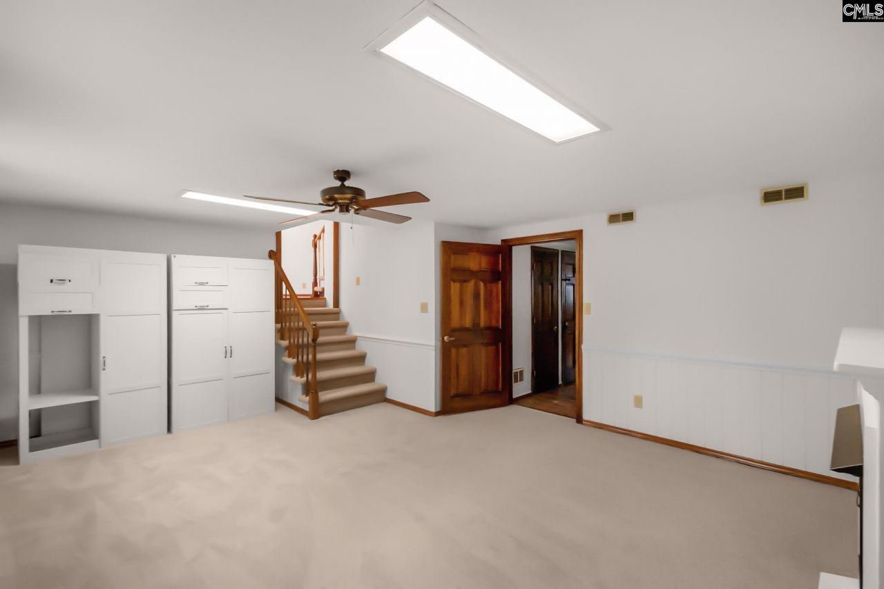 304 West Street  Photo 25