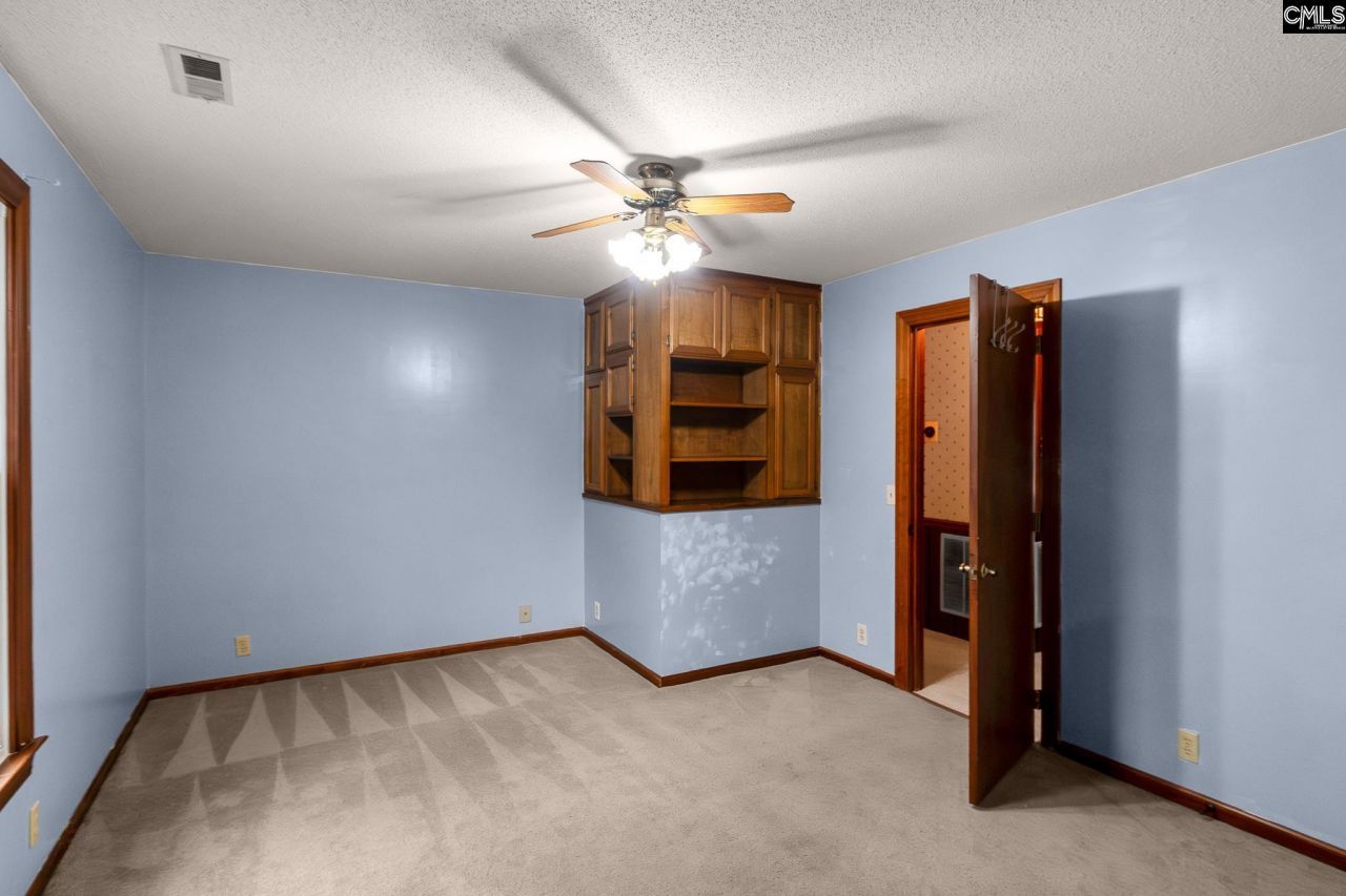 304 West Street  Photo 40