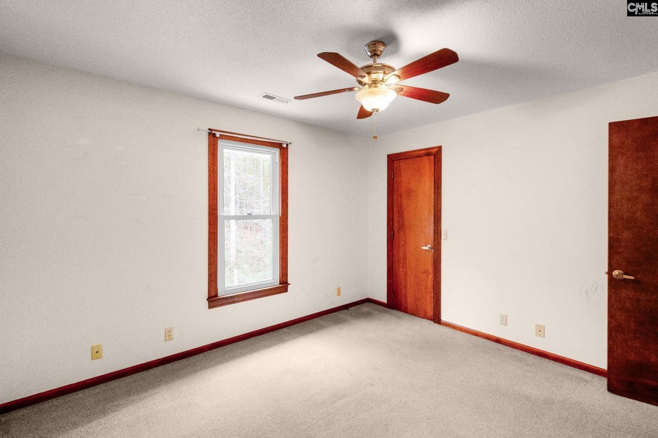 304 West Street  Photo 45