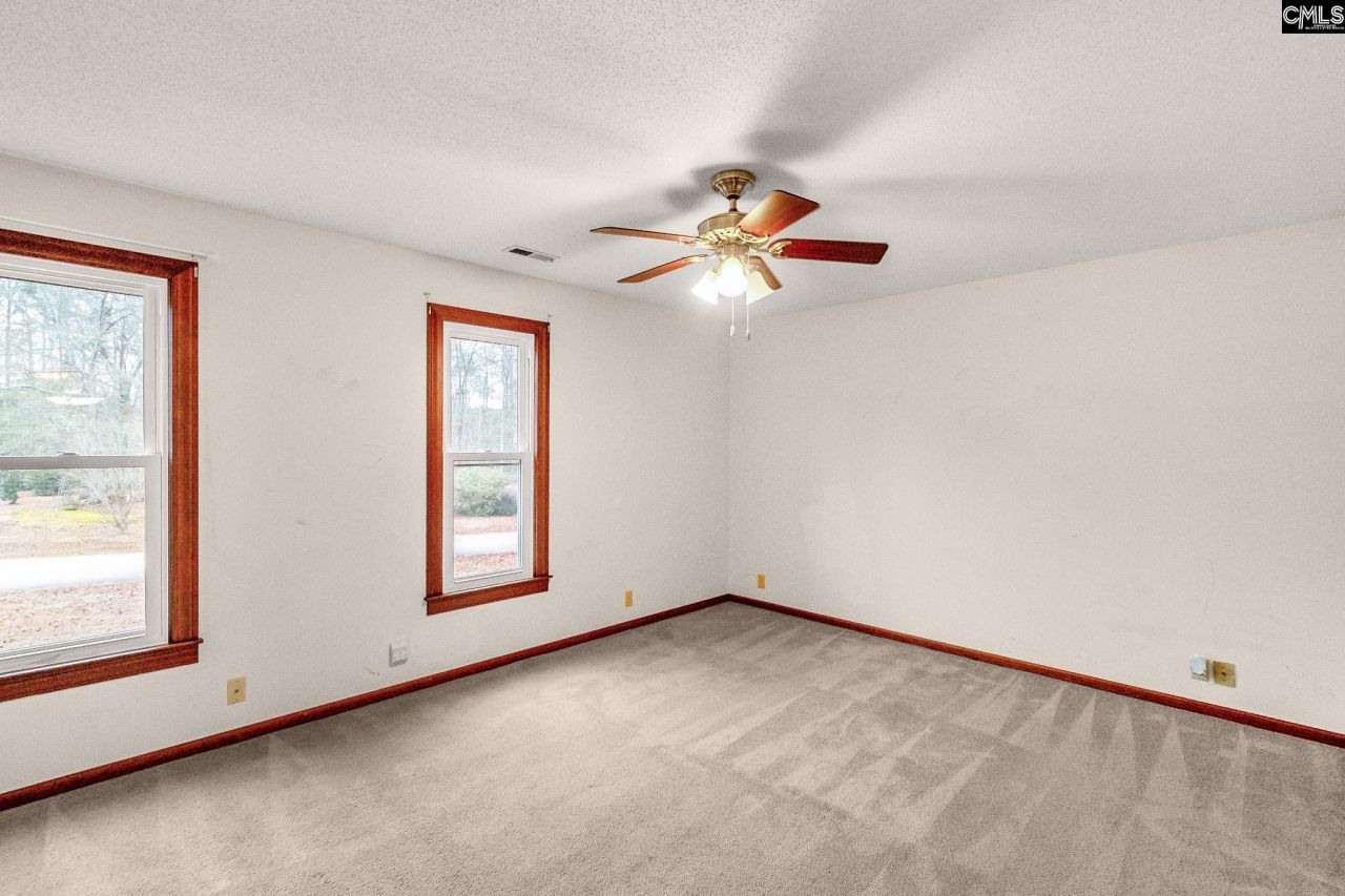 304 West Street  Photo 49