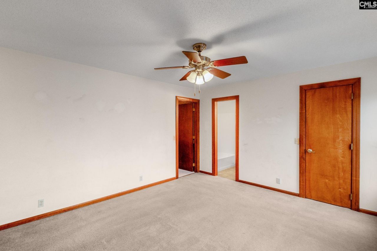 304 West Street  Photo 51