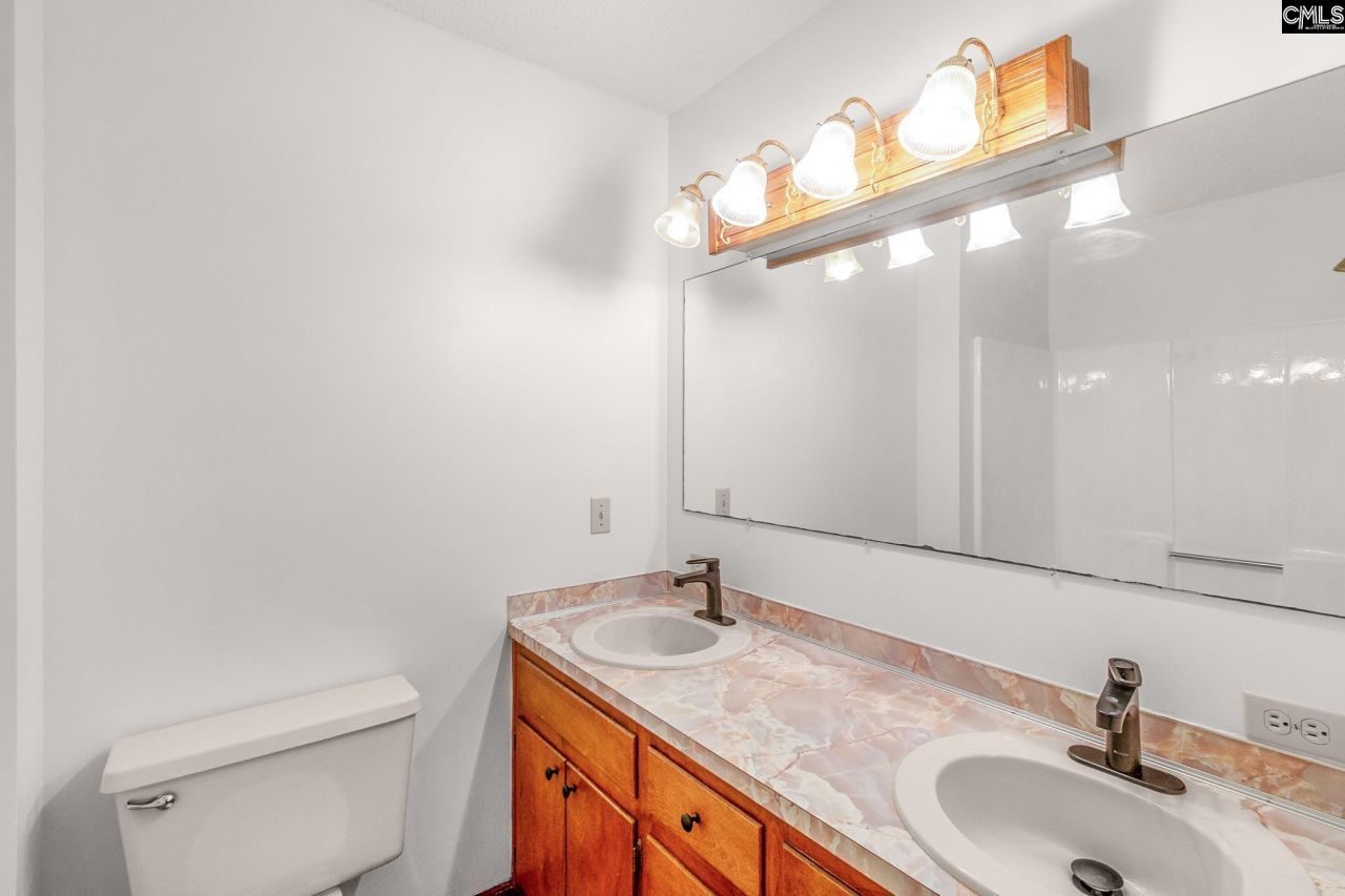 304 West Street  Photo 54