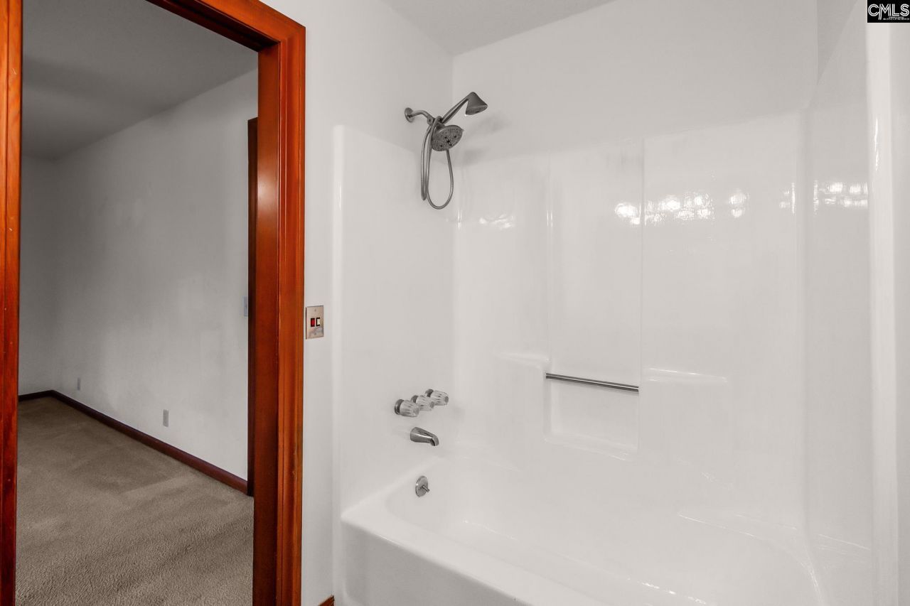 304 West Street  Photo 56