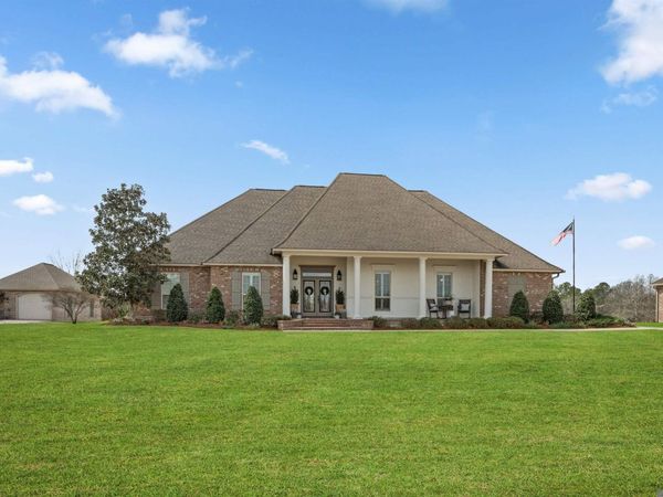 10369 Buddy Gore Rd, Gonzales, LA 70737