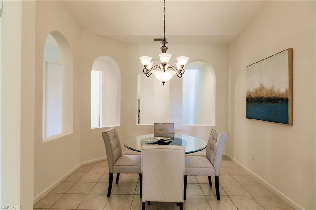 3940 Deer Crossing Ct, Unit 4-203, Naples, FL 34114 Photo