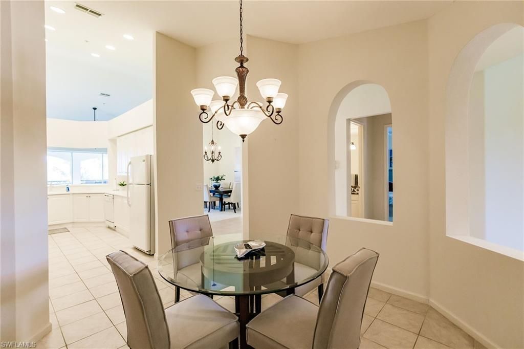 3940 Deer Crossing Ct, Unit 4-203, Naples, FL 34114 Photo