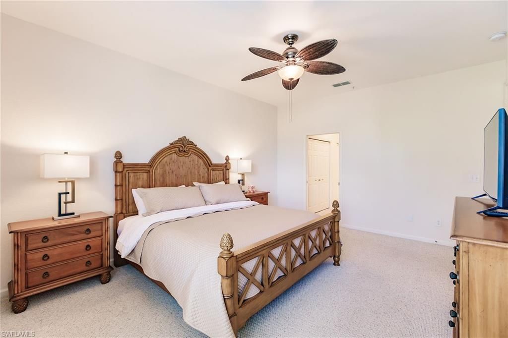 3940 Deer Crossing Ct, Unit 4-203, Naples, FL 34114 Photo