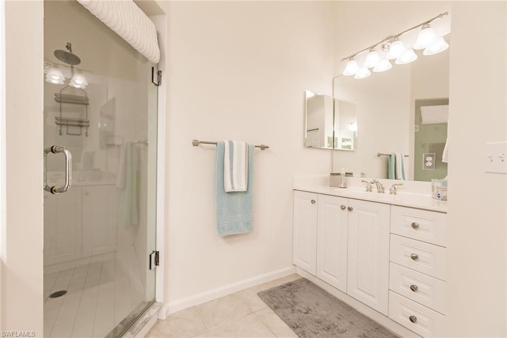 3940 Deer Crossing Ct, Unit 4-203, Naples, FL 34114 Photo