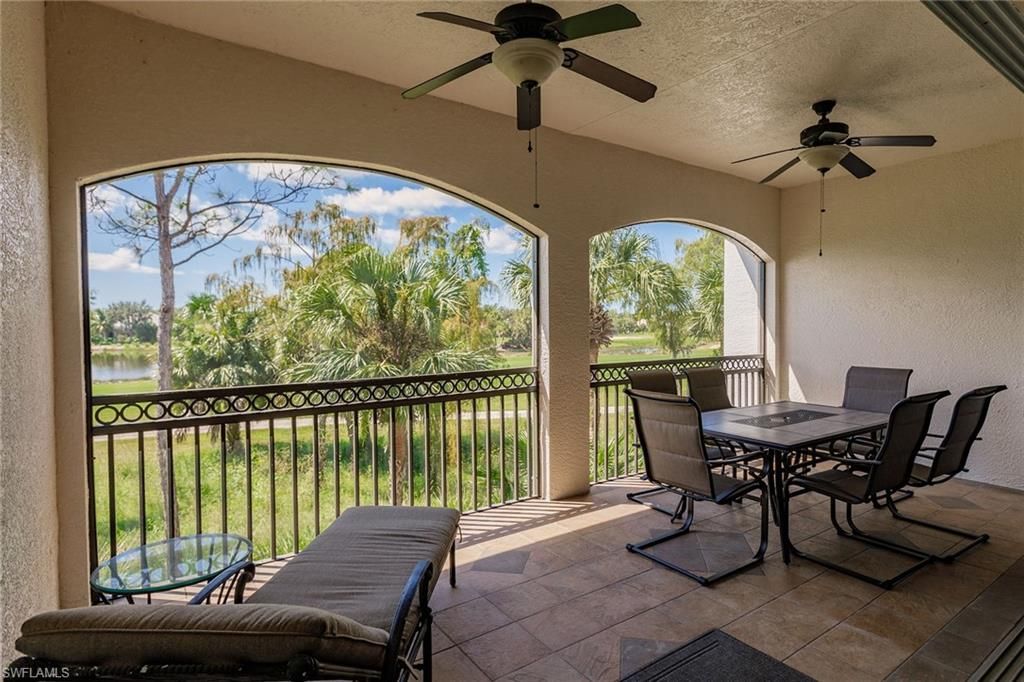 3940 Deer Crossing Ct, Unit 4-203, Naples, FL 34114 Photo