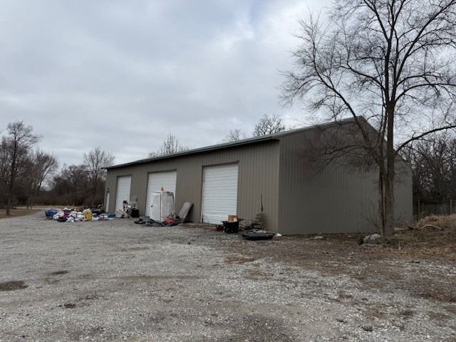 13879 W Il Route 173 Highway, Wadsworth, IL 60083 Main Photo