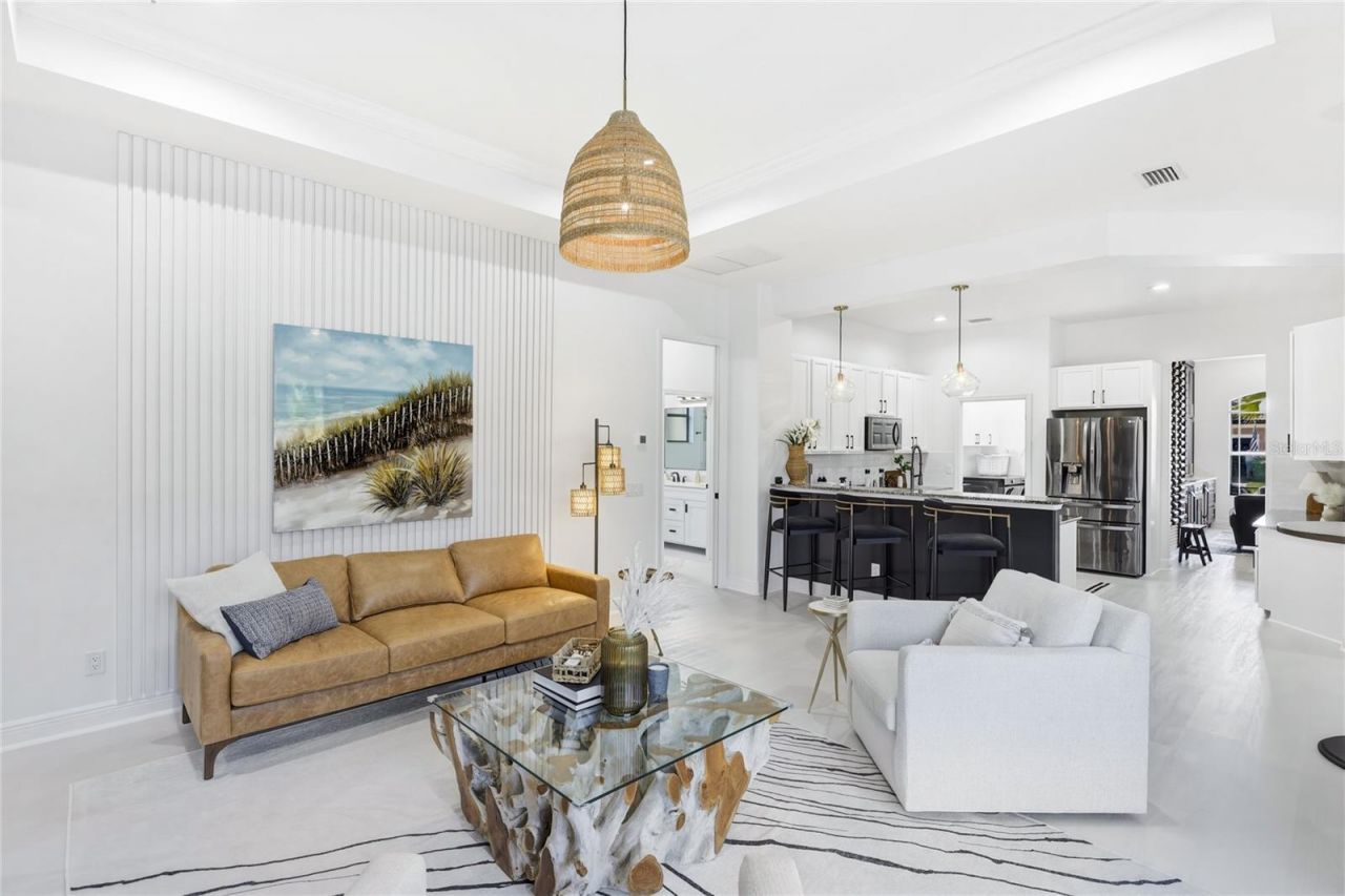 8051 36th Street Circle E, Sarasota, FL 34243 Photo