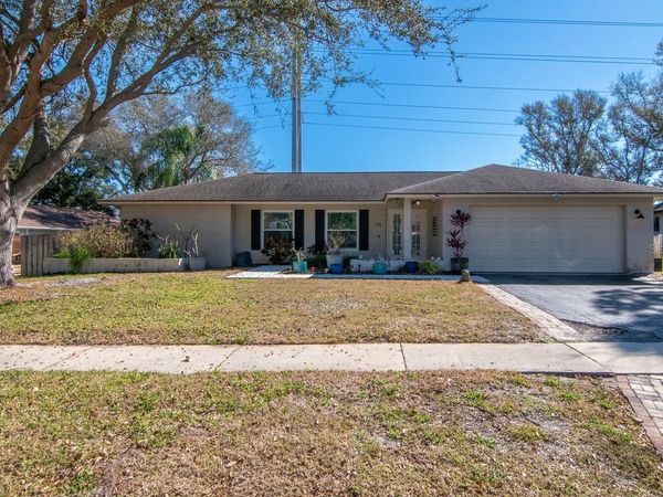 720 HICKORY LANE, PALM HARBOR, FL 34683