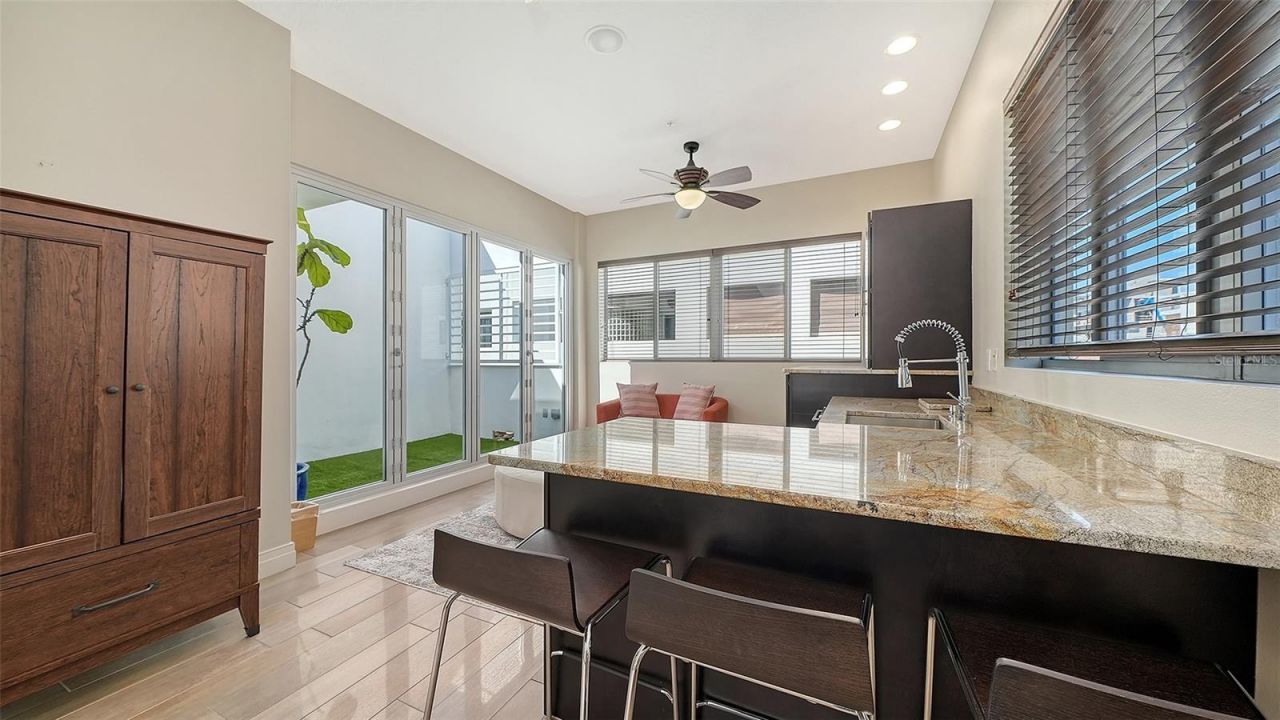 235 Cocoanut Avenue, Unit 113C, Sarasota, FL 34236 Photo