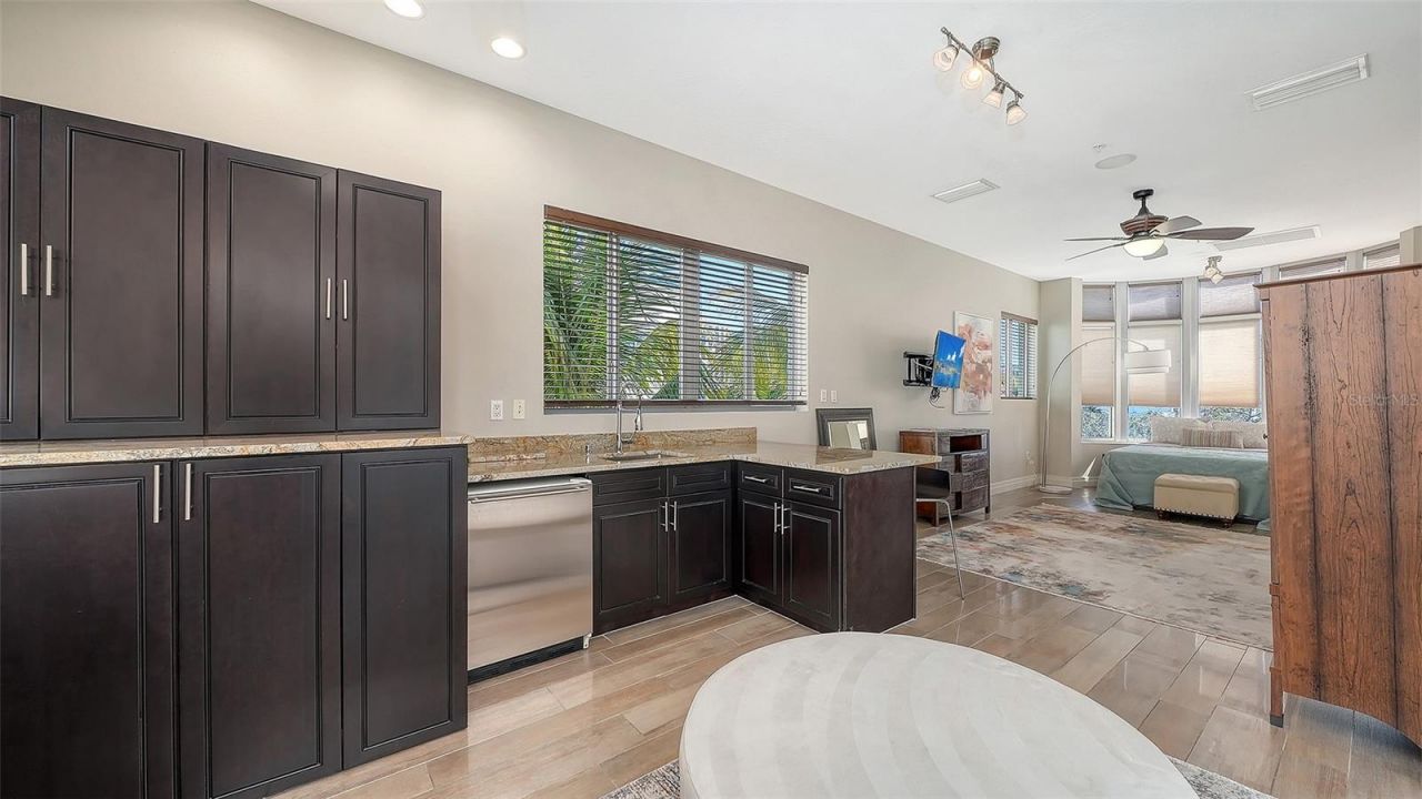 235 Cocoanut Avenue, Unit 113C, Sarasota, FL 34236 Photo