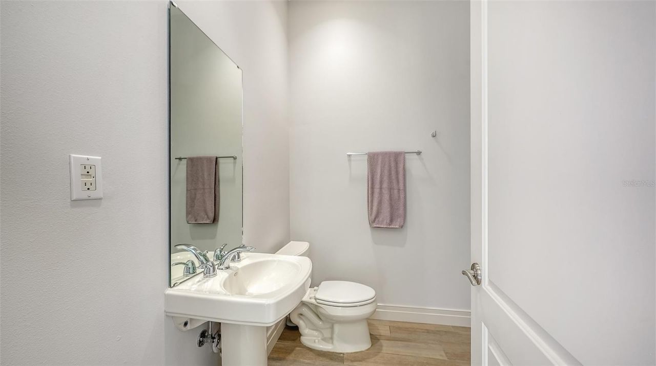 235 Cocoanut Avenue, Unit 113C, Sarasota, FL 34236 Photo