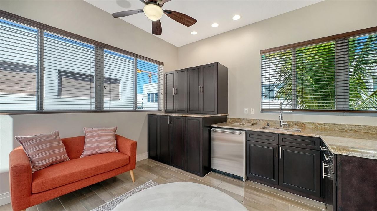 235 Cocoanut Avenue, Unit 113C, Sarasota, FL 34236 Photo