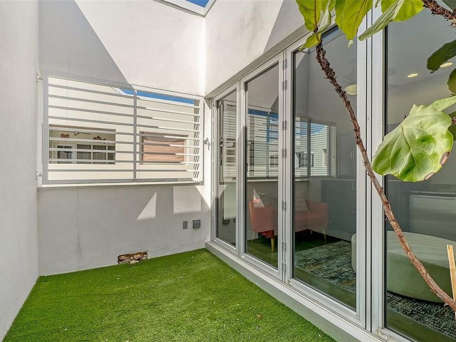 Property Image 40