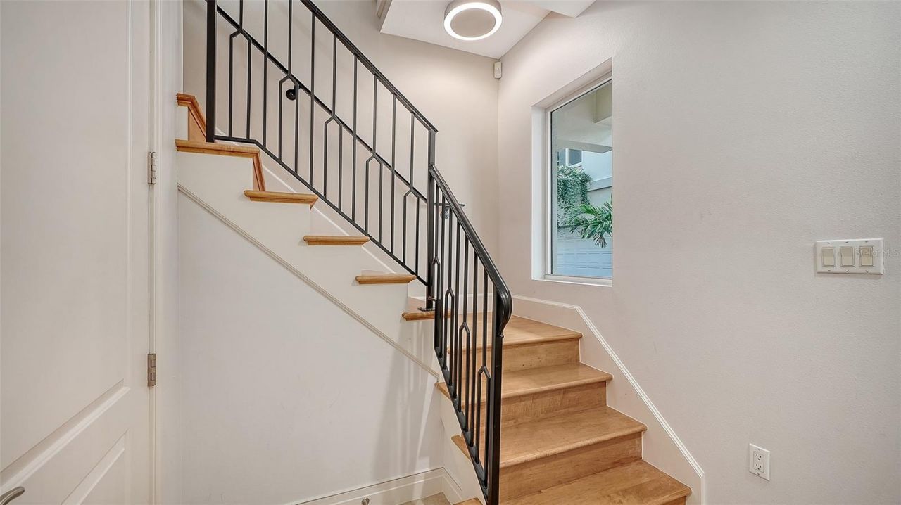 235 Cocoanut Avenue, Unit 113C, Sarasota, FL 34236 Photo