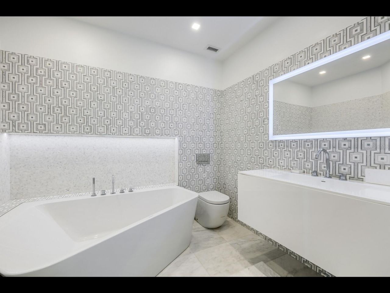 2021 20th Street W, Boca Grande, FL 33921 Photo