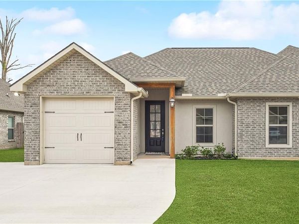 12464 MORGAN CREEK Lane, Unit A, Hammond, LA 70403