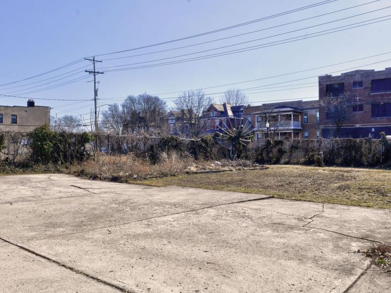 1230 E Main Street, Columbus, OH 43205 Photo 3