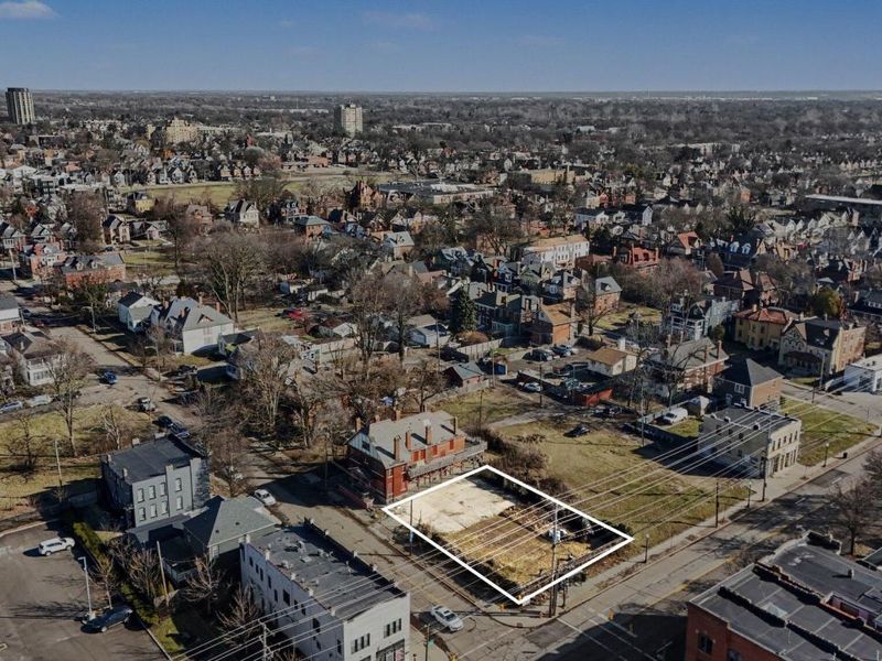 1230 E Main Street, Columbus, OH 43205 Photo 8