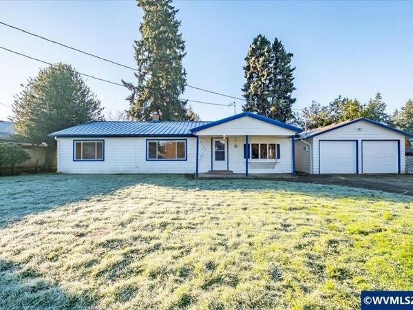 2573 Kalmia St, Sweet Home, OR 97386