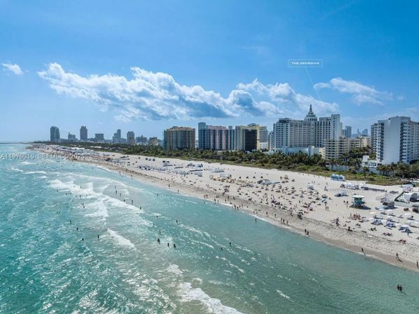 1623 Collins Ave, Unit PH1010, Miami Beach, FL 33139