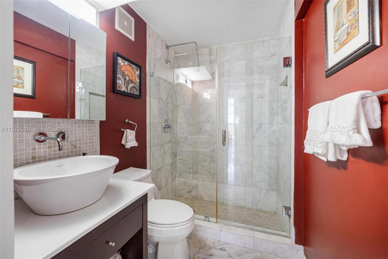 1623 Collins Ave, Unit PH1010, Miami Beach, FL 33139 Photo