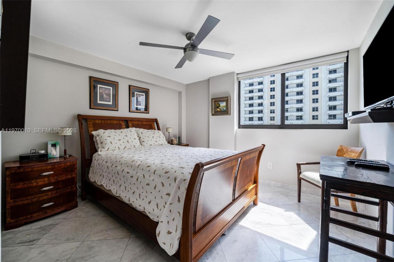 1623 Collins Ave, Unit PH1010, Miami Beach, FL 33139 Photo