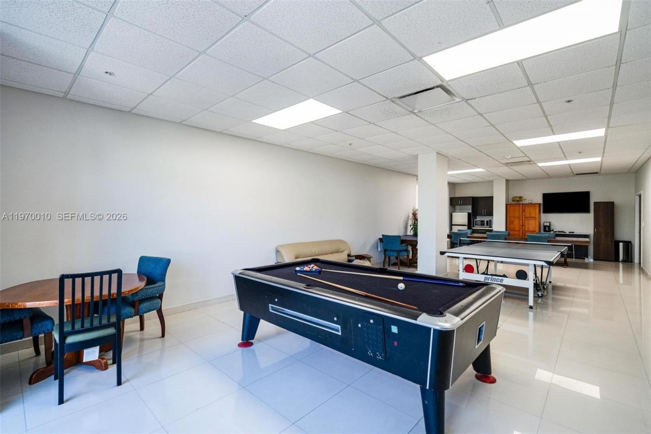 1623 Collins Ave, Unit PH1010, Miami Beach, FL 33139 Photo